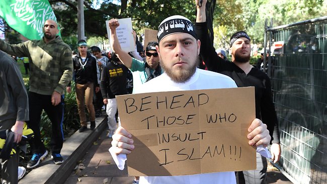 975416-islamic-protest-in-the-streets-of-sydney1_009.jpg