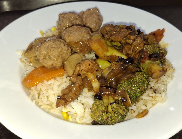 Chinese_food_at_food_court.jpg