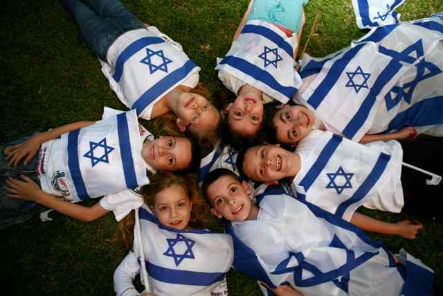 Flag-kids.jpg