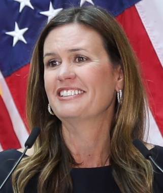 Sarah_Sanders_September_2024__cropped_.jpg