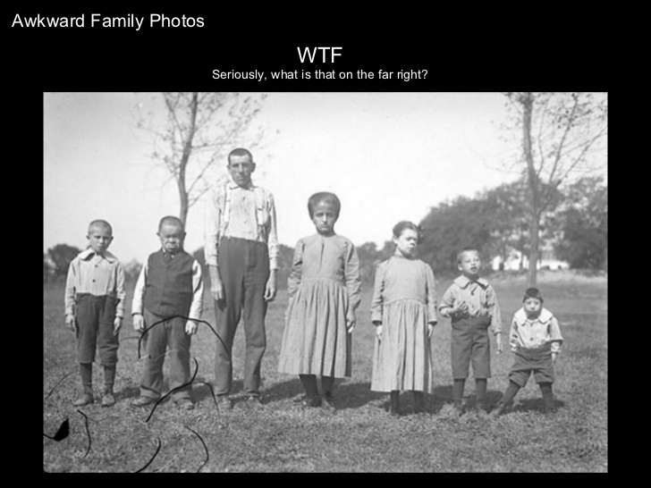 awkward-family-photos-slide-show-27-728.jpg