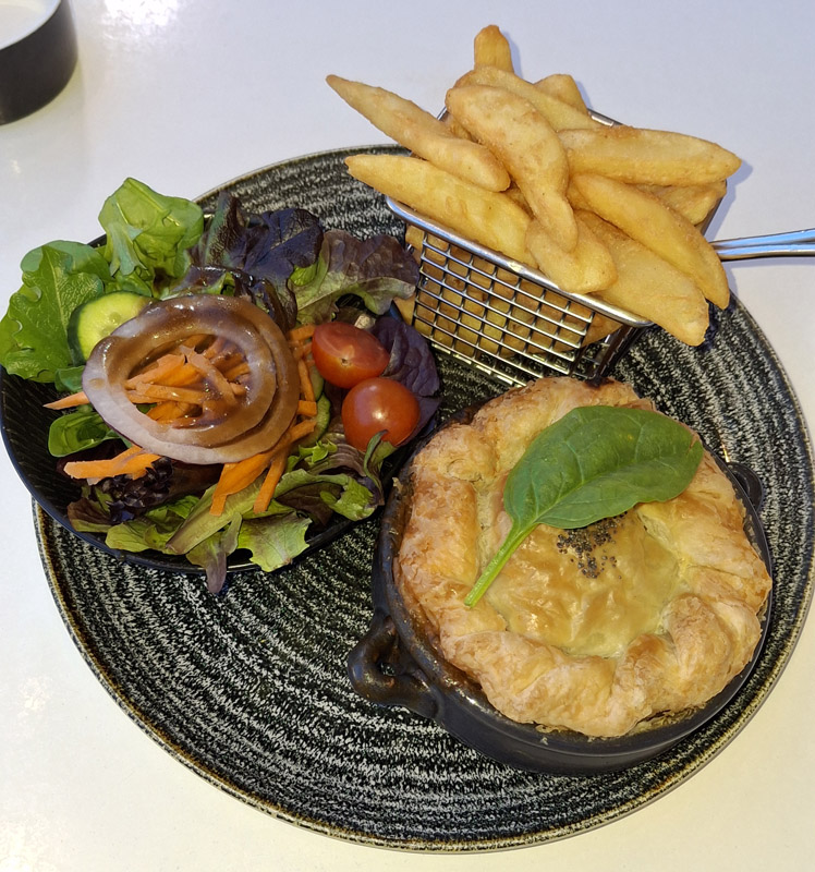 beef_casserole_pie_chips_and_salad.jpg