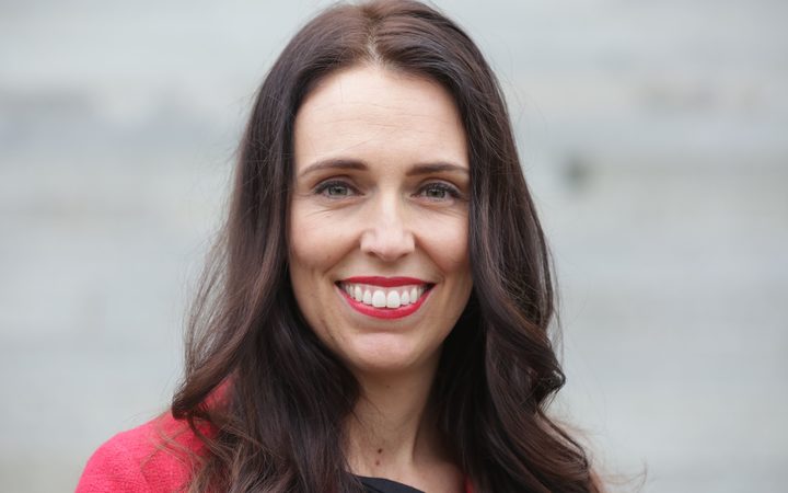 eight_col_ardern.jpg