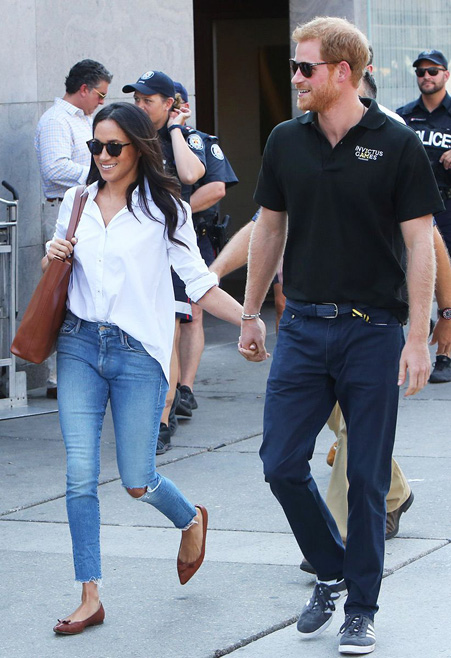 megan_markle_a_man_1_001.jpg