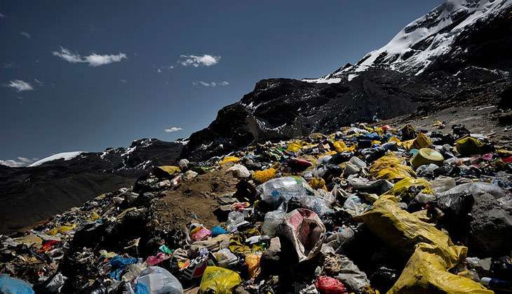 rubbish-left-by-mounatineers-gettyimages-169950961_730x419.jpg