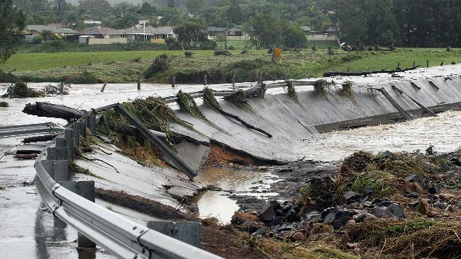 Qld Floods 2010. 685650-queensland-flood.jpg